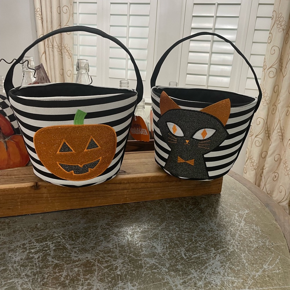 RGI BLACK WHITE STRIPED “BLACK CAT & JACK O’ LANTERN” TRICK OR TREAT CANDY BAGS